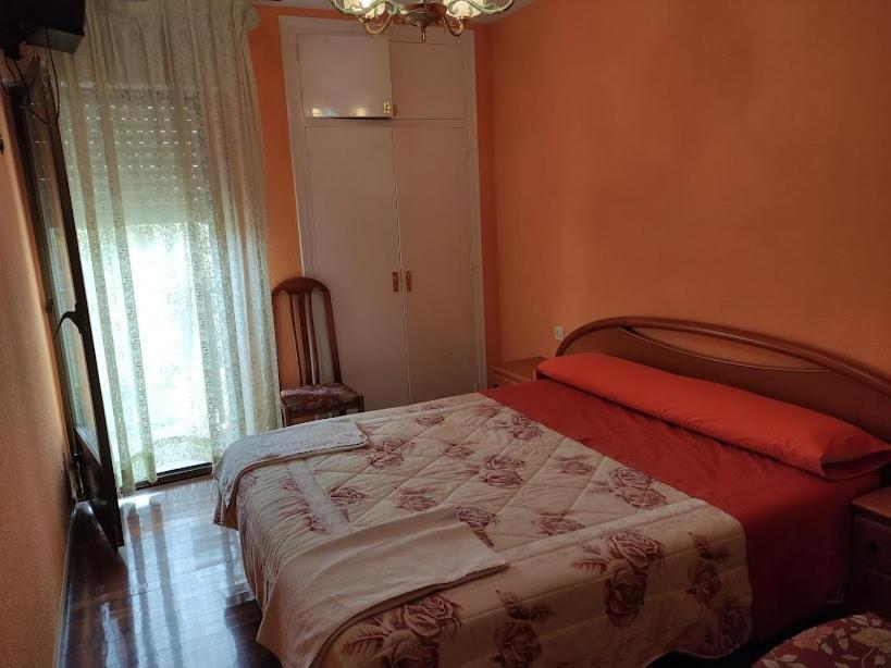 Hotel Durtzi Sobron Buitenkant foto